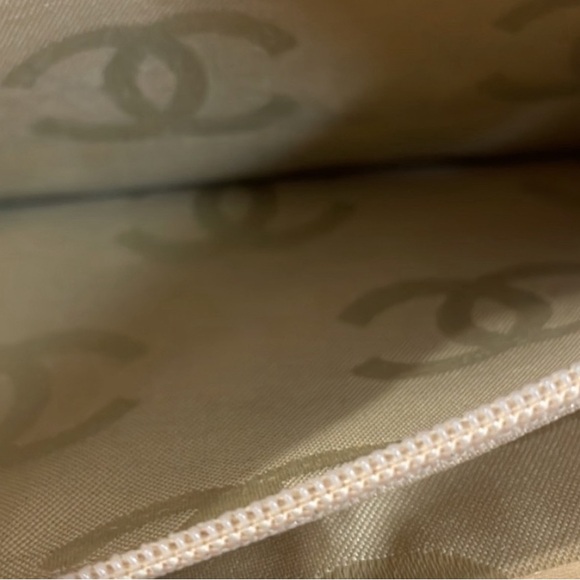 Chanel Cambon Organizer! With Dustbag - Picture 8 of 12